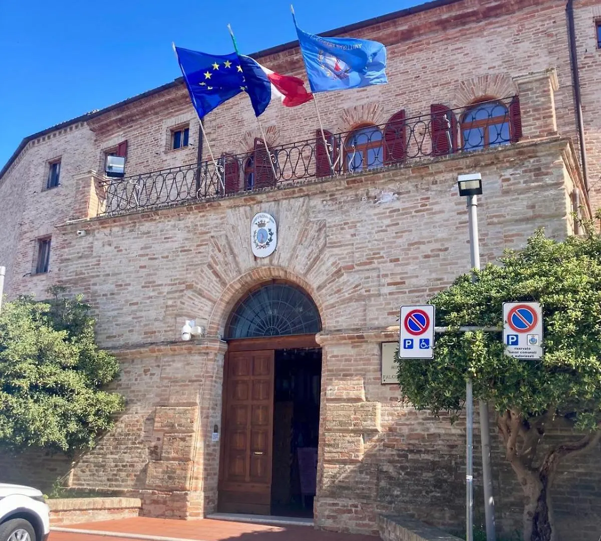 Aparthotel B&B Residenza Leonardo Falconara Marittima